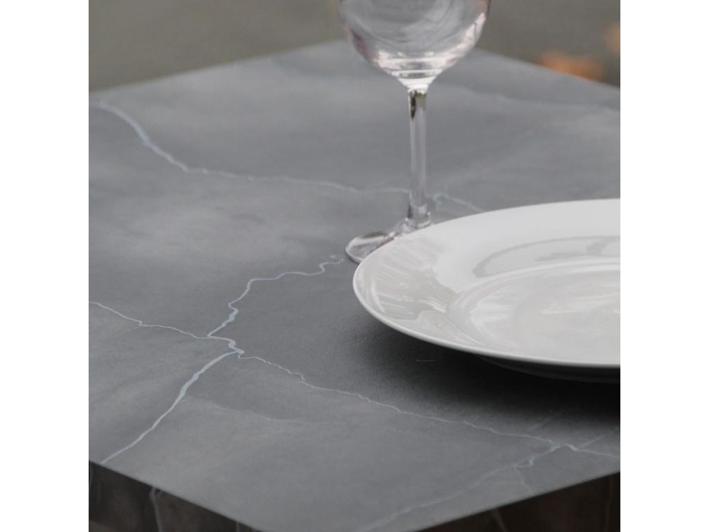 Tavolo grigio, 70 x 70 cm