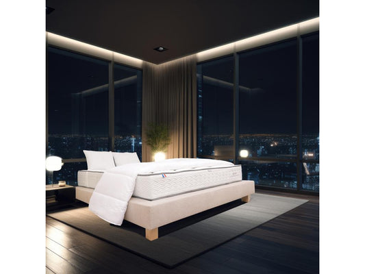 Materasso bianco, 140 x 200 cm