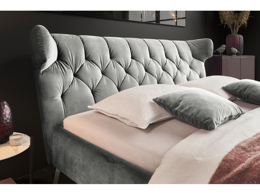 Struttura del letto in velluto