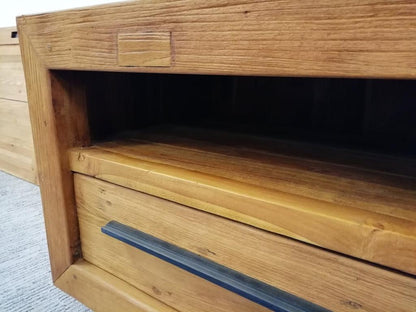 Credenza beige